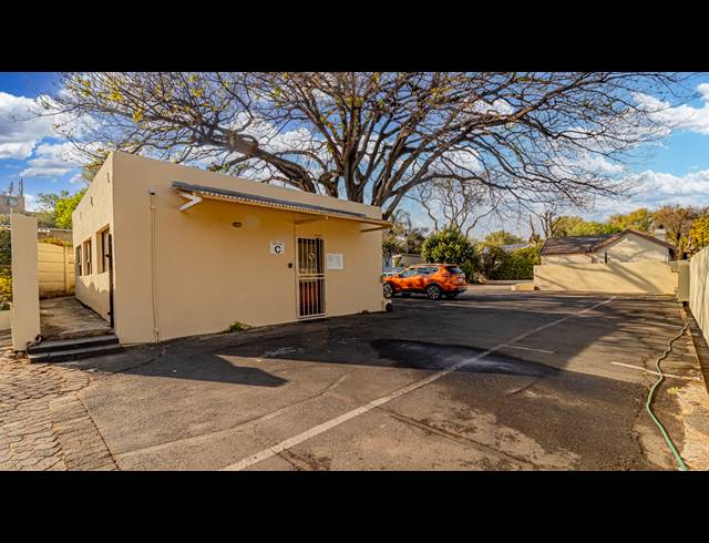 30M² OFFICE TO LET IN PARKTOWN